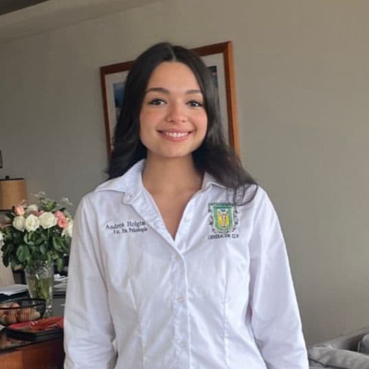 Foto de Lic. Andrea Paola Holguin Valverde