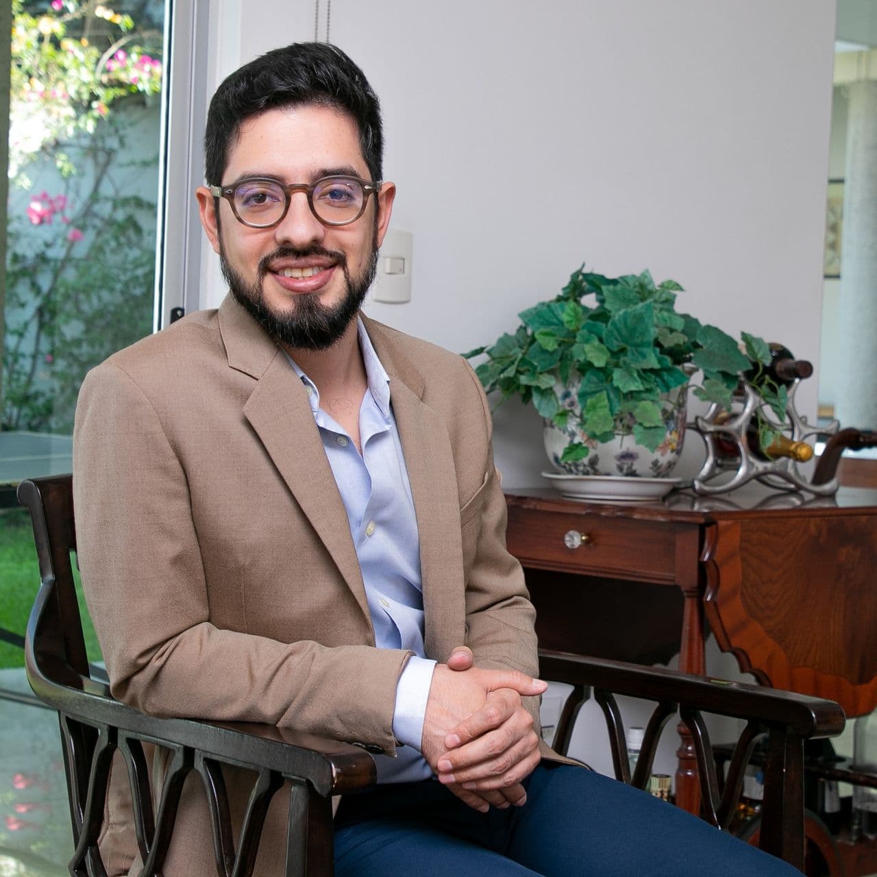 Foto de Lic. Carlos R. Castro De Dios