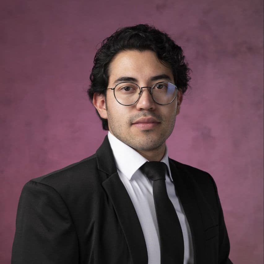 Foto de Lic. Edgar Alfonso Flores Marín