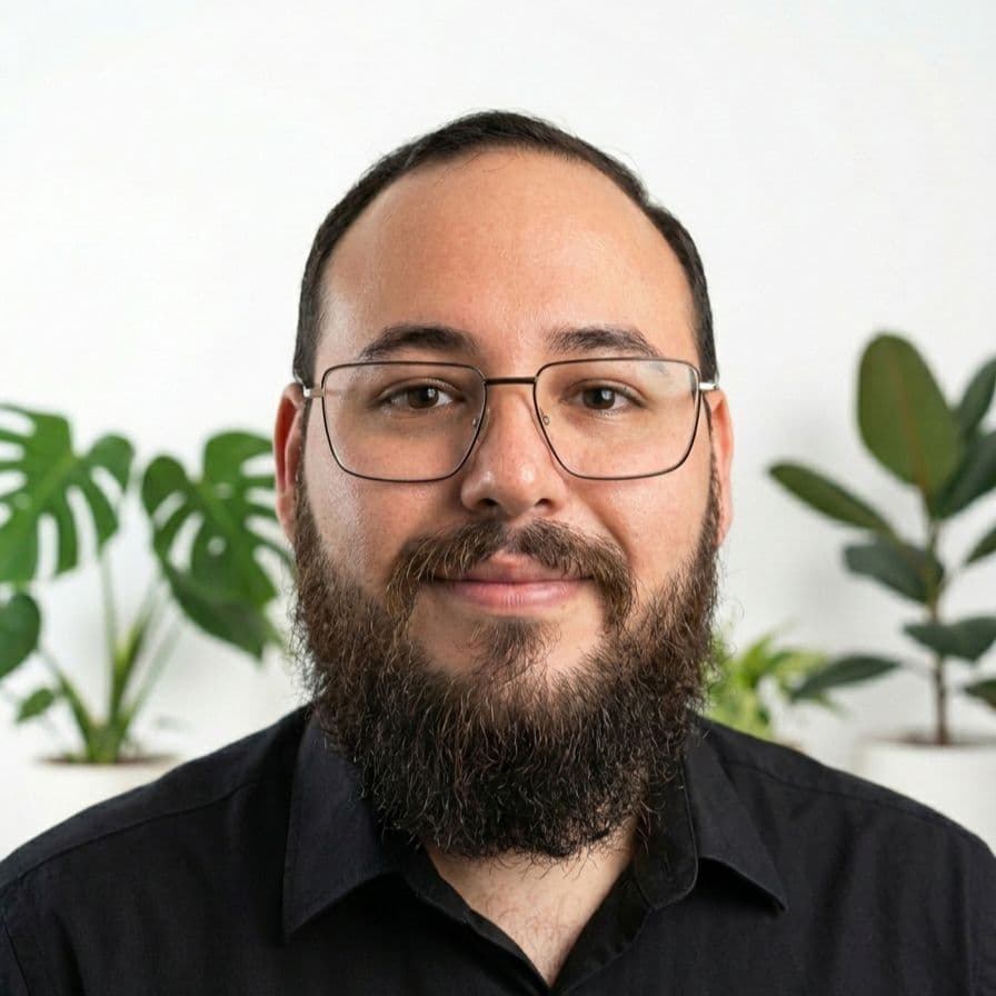 Foto de Lic. Gustavo Morales Granados